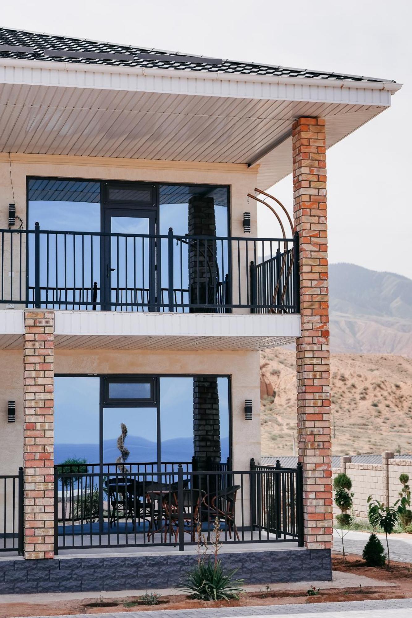 Hotel Utes Kaji-Say Bagian luar foto
